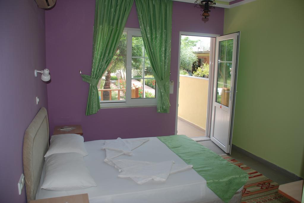 Atici 2 Hotel Adrasan Habitación foto